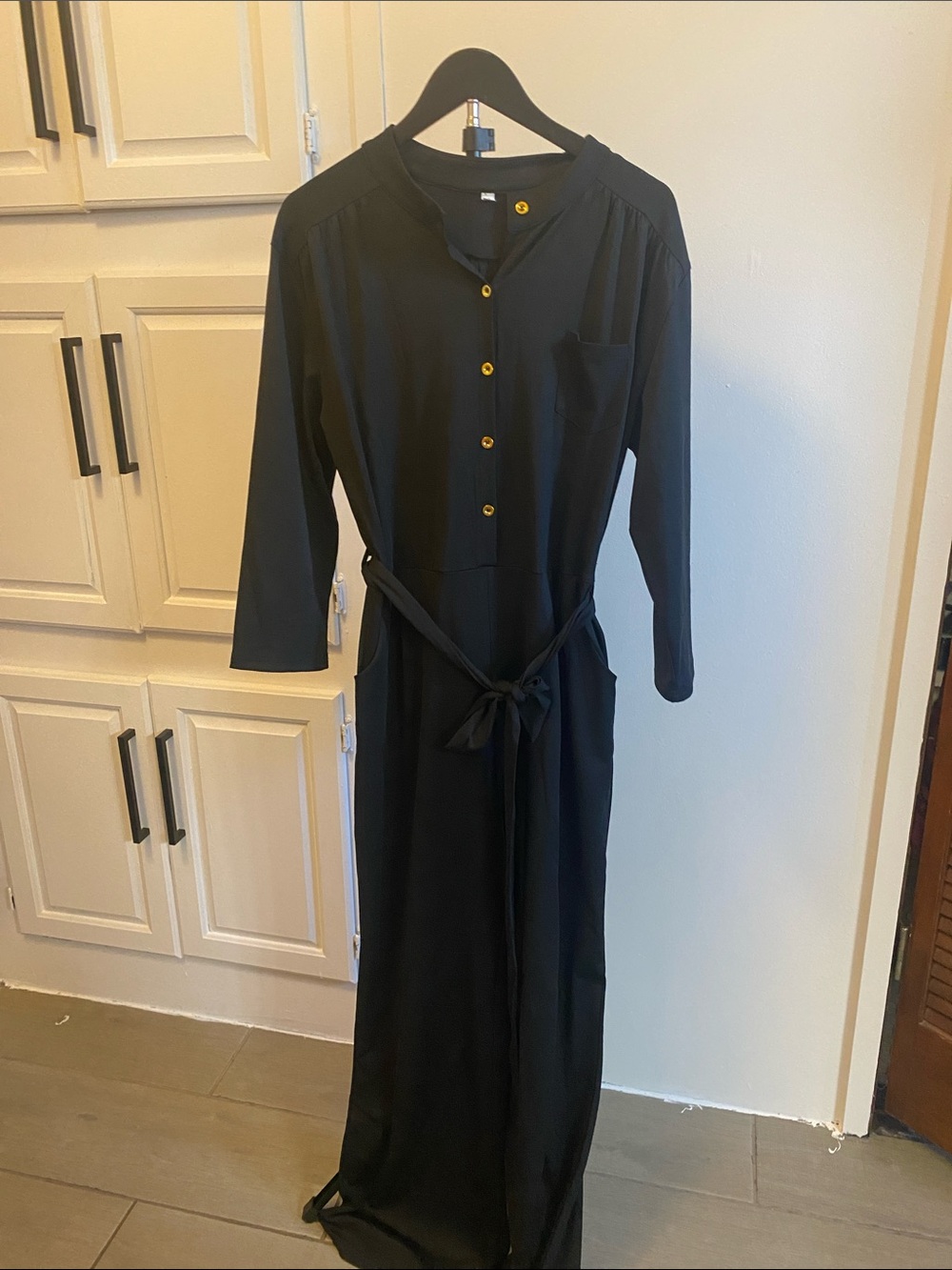 Women’s Black Long Sleeve Button-Front Maxi Dress with Waist Tie